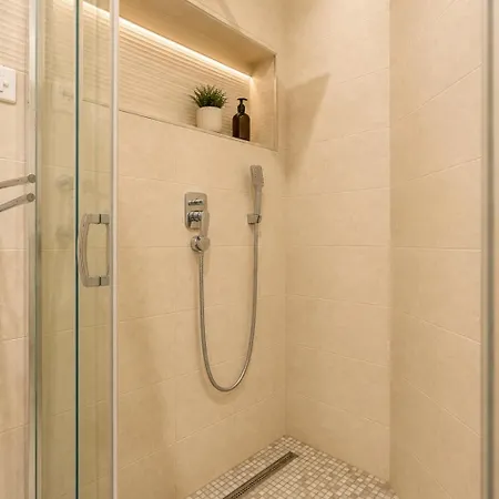 Gagarin Plaza 3br * Odesa