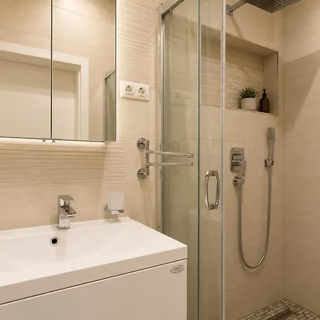 Apartment Gagarin Plaza 3br